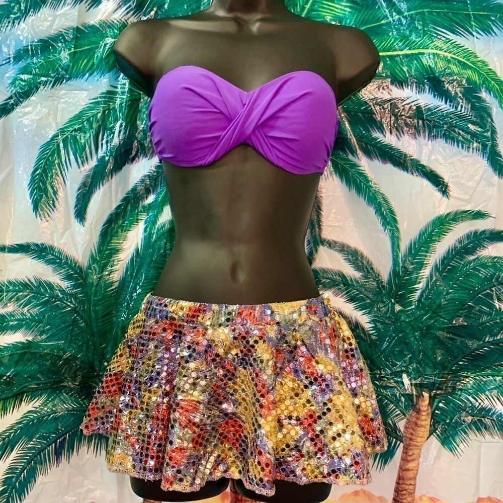 Bikinis   - Picture 7 of 12